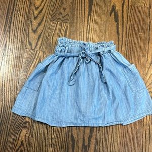 Mini boden lightweight denim skirt size 9/10